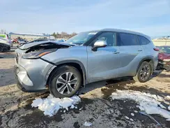 5TDGZRBH7NS569797 2022 TOYOTA HIGHLANDER