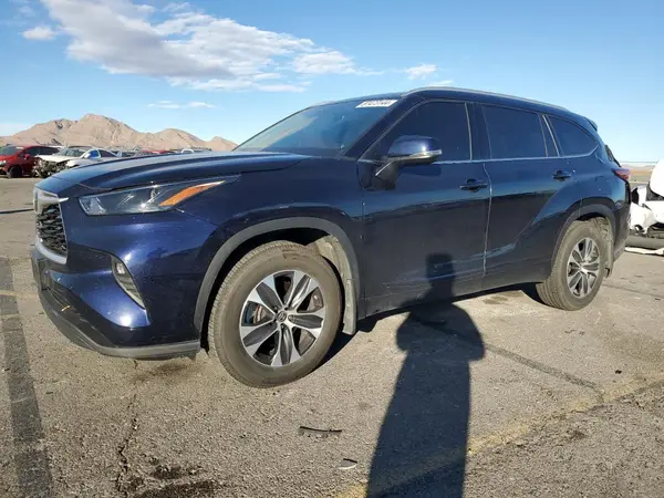 5TDGZRBH7NS570528 2022 TOYOTA HIGHLANDER - Image 1