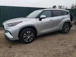 5TDGZRBH7NS576443 2022 TOYOTA HIGHLANDER