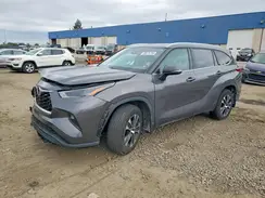 5TDGZRBH7NS581691 2022 TOYOTA HIGHLANDER