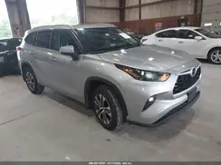 5TDGZRBH7NS584347 2022 TOYOTA HIGHLANDER
