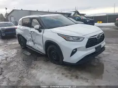 5TDGZRBH7NS590438 2022 TOYOTA HIGHLANDER
