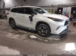 5TDGZRBH7NS593517 2022 TOYOTA HIGHLANDER