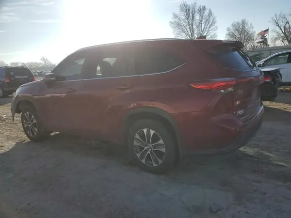 5TDGZRBH8LS009235 2020 TOYOTA HIGHLANDER - Image 2