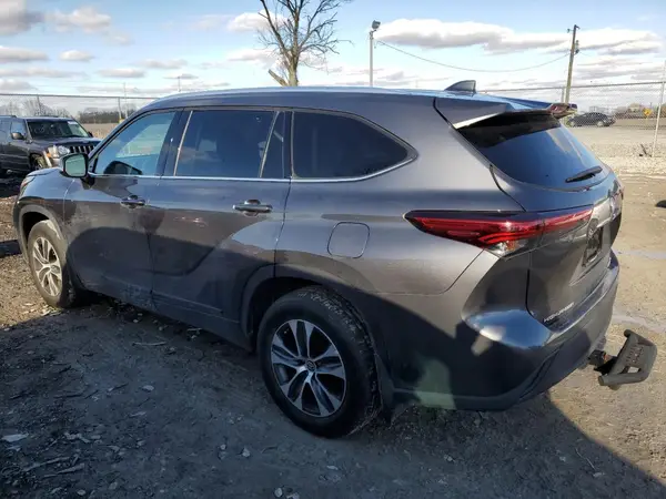 5TDGZRBH8LS019098 2020 TOYOTA HIGHLANDER - Image 2