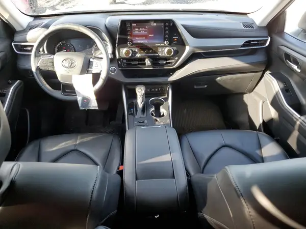 5TDGZRBH8LS019098 2020 TOYOTA HIGHLANDER - Image 8
