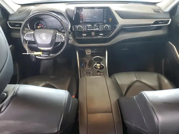 5TDGZRBH8LS025547 2020 TOYOTA HIGHLANDER - Image 8