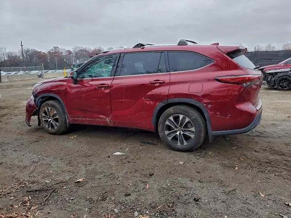 5TDGZRBH8LS032398 2020 TOYOTA HIGHLANDER - Image 2