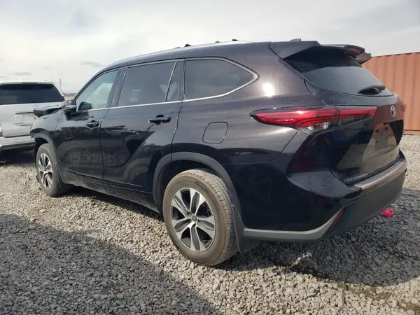 5TDGZRBH8LS046463 2020 TOYOTA HIGHLANDER - Image 2