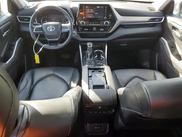 5TDGZRBH8LS505698 2020 TOYOTA HIGHLANDER - Image 8