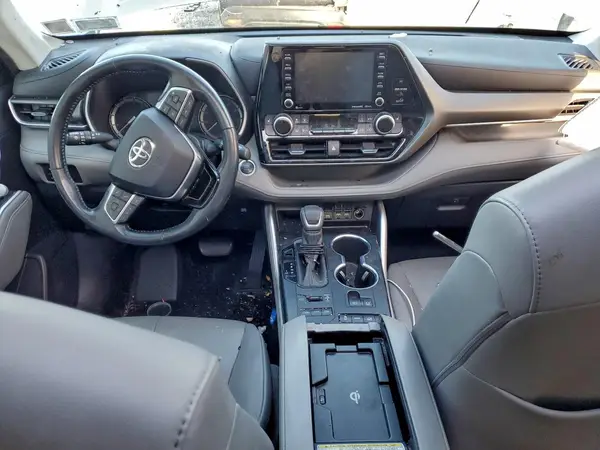 5TDGZRBH8LS513171 2020 TOYOTA HIGHLANDER - Image 8