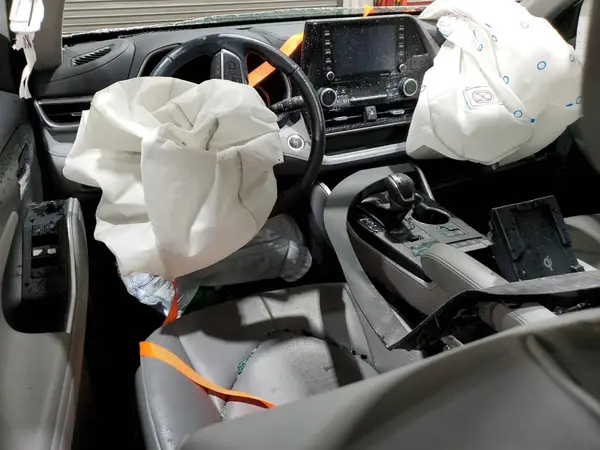 5TDGZRBH8MS073292 2021 TOYOTA HIGHLANDER - Image 8