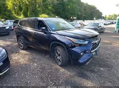 5TDGZRBH8MS103035 2021 TOYOTA HIGHLANDER