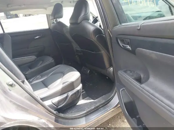 5TDGZRBH8MS528707 2021 TOYOTA HIGHLANDER - Image 8
