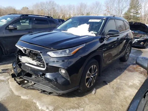 5TDGZRBH8MS531591 2021 TOYOTA HIGHLANDER - Image 1