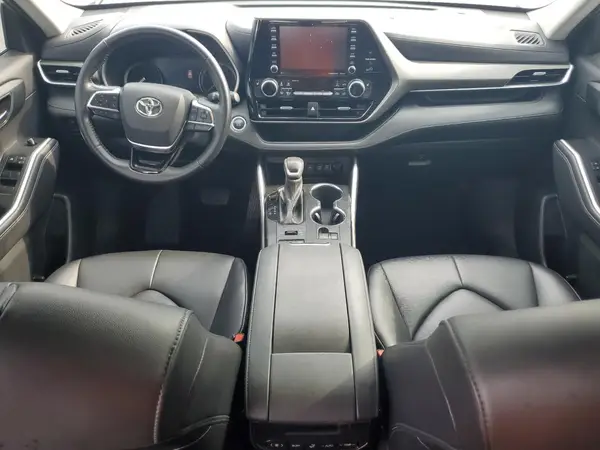5TDGZRBH8MS542753 2021 TOYOTA HIGHLANDER - Image 8