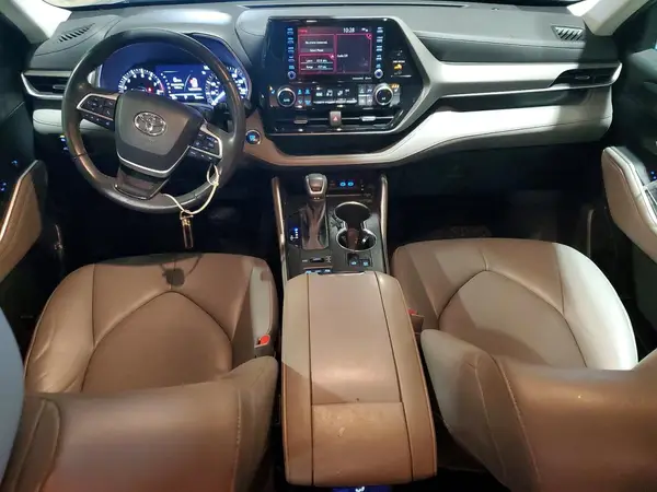 5TDGZRBH8NS174513 2022 TOYOTA HIGHLANDER - Image 8