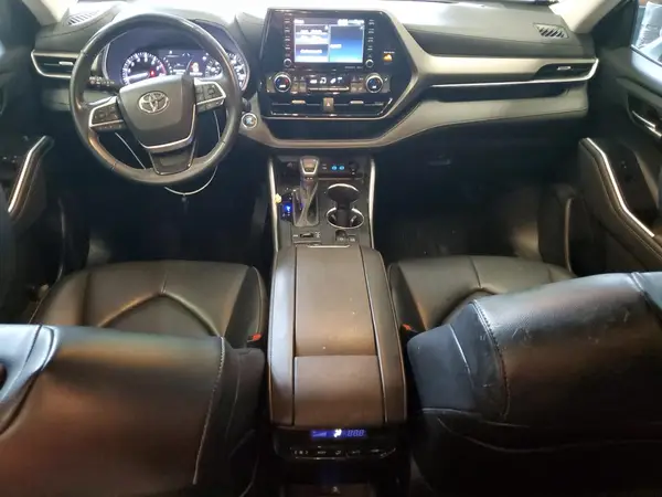 5TDGZRBH8NS178271 2022 TOYOTA HIGHLANDER - Image 8