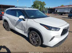 5TDGZRBH8NS188346 2022 TOYOTA HIGHLANDER