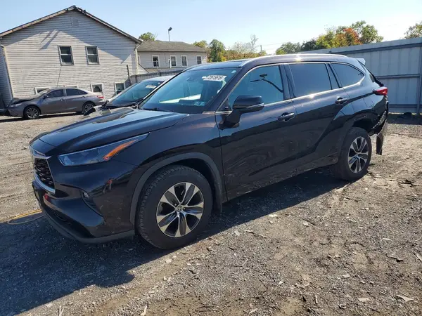 5TDGZRBH8NS202326 2022 TOYOTA HIGHLANDER - Image 1