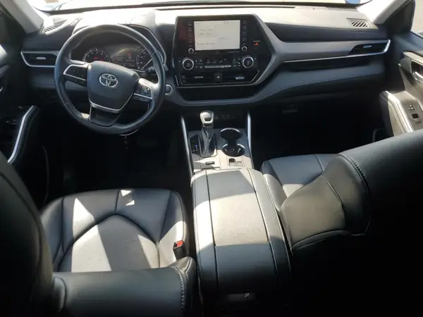 5TDGZRBH8NS205906 2022 TOYOTA HIGHLANDER - Image 8