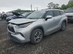 5TDGZRBH8NS209065 2022 TOYOTA HIGHLANDER