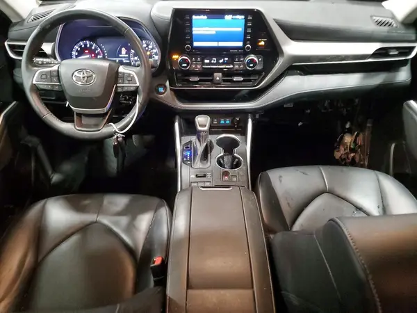 5TDGZRBH8NS236556 2022 TOYOTA HIGHLANDER - Image 8