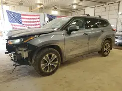 5TDGZRBH8NS246875 2022 TOYOTA HIGHLANDER