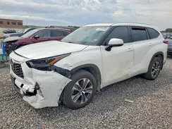 5TDGZRBH8NS247184 2022 TOYOTA HIGHLANDER