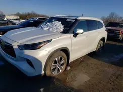 5TDGZRBH8NS251428 2022 TOYOTA HIGHLANDER