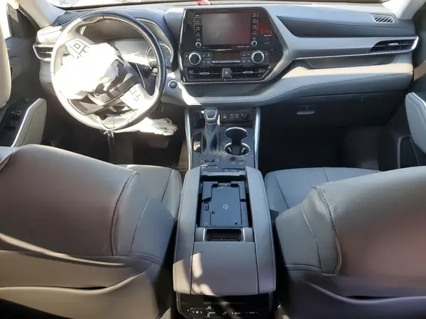 5TDGZRBH8NS594479 2022 TOYOTA HIGHLANDER - Image 8