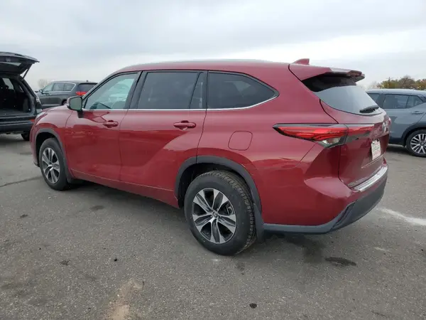 5TDGZRBH9LS001371 2020 TOYOTA HIGHLANDER - Image 2