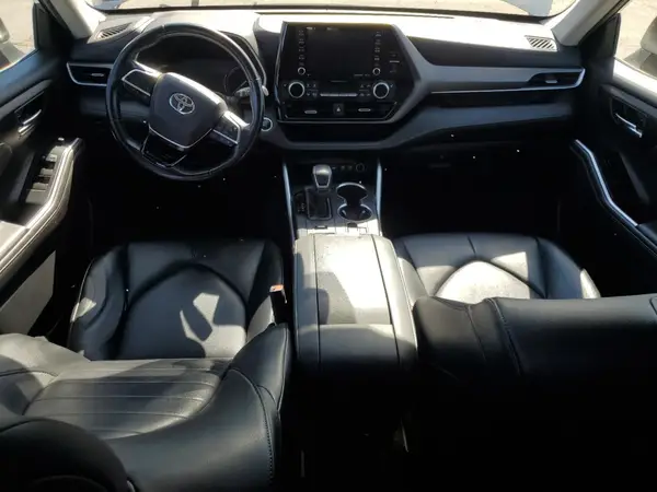 5TDGZRBH9LS014847 2020 TOYOTA HIGHLANDER - Image 8