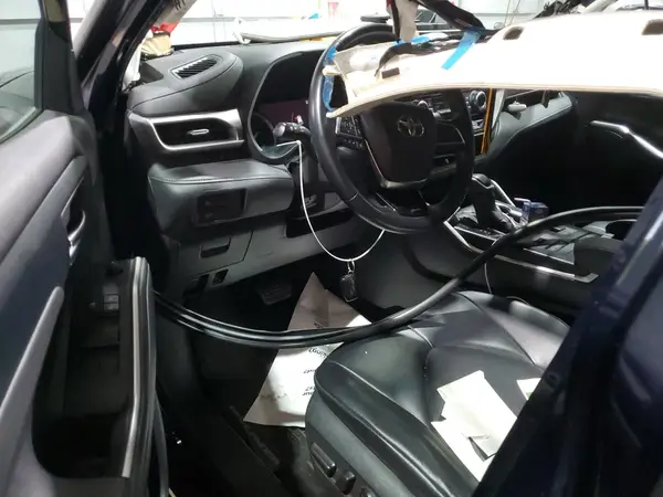 5TDGZRBH9LS018736 2020 TOYOTA HIGHLANDER - Image 8