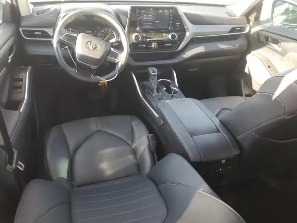 5TDGZRBH9LS019465 2020 TOYOTA HIGHLANDER - Image 8