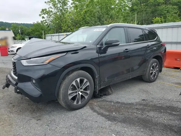 5TDGZRBH9MS106817 2021 TOYOTA HIGHLANDER - Image 1