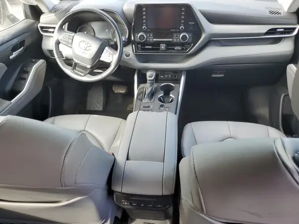 5TDGZRBH9MS128106 2021 TOYOTA HIGHLANDER - Image 8