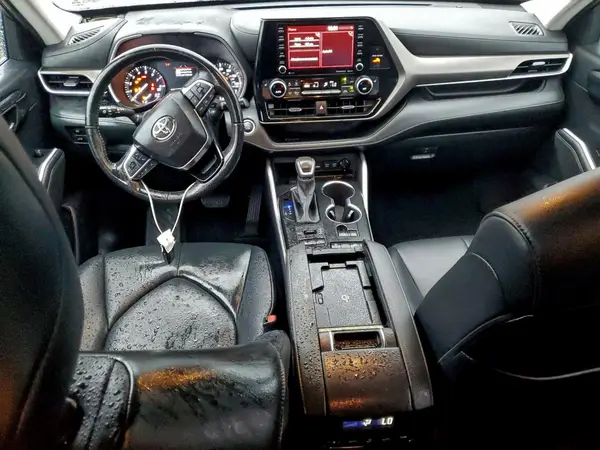 5TDGZRBH9MS543815 2021 TOYOTA HIGHLANDER - Image 8