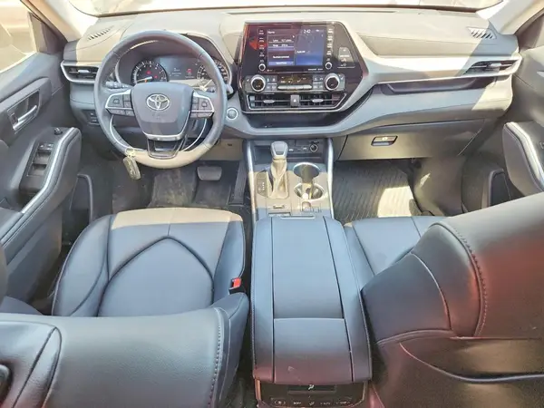 5TDGZRBH9MS554832 2021 TOYOTA HIGHLANDER - Image 8