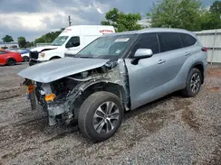 5TDGZRBH9MS559240 2021 TOYOTA HIGHLANDER