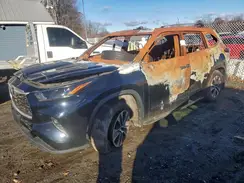 5TDGZRBH9MS559397 2021 TOYOTA HIGHLANDER