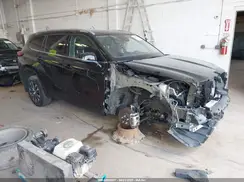 5TDGZRBH9NS171927 2022 TOYOTA HIGHLANDER