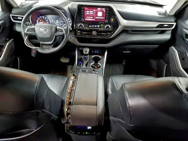 5TDGZRBH9NS228319 2022 TOYOTA HIGHLANDER - Image 8