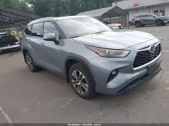 5TDGZRBH9NS244018 2022 TOYOTA HIGHLANDER