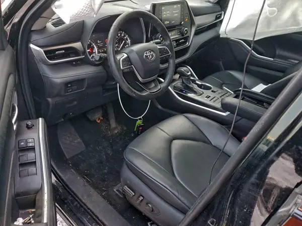 5TDGZRBH9NS563516 2022 TOYOTA HIGHLANDER - Image 8