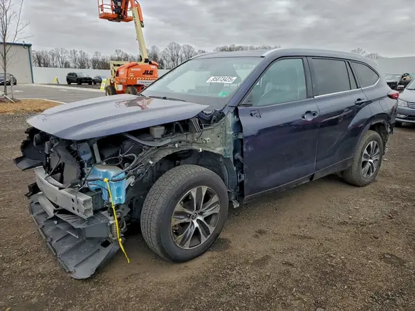 5TDGZRBH9NS571969 2022 TOYOTA HIGHLANDER - Image 1