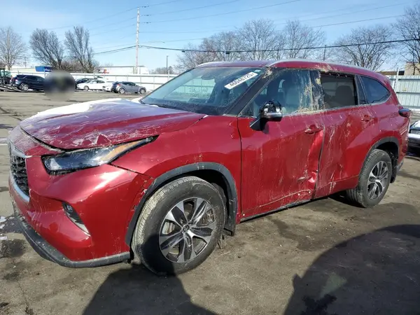 5TDGZRBH9NS573513 2022 TOYOTA HIGHLANDER - Image 1