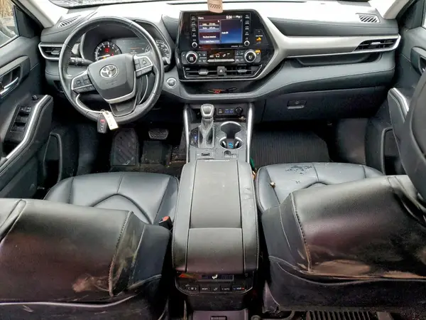 5TDGZRBH9NS574838 2022 TOYOTA HIGHLANDER - Image 8