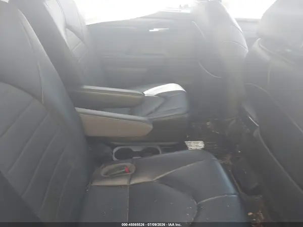5TDGZRBH9NS578260 2022 TOYOTA HIGHLANDER - Image 8