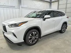 5TDGZRBH9NS587184 2022 TOYOTA HIGHLANDER